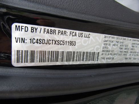 Used 2025 Dodge Durango R/T AWD/4WD image 23