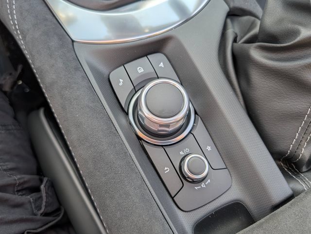 New 2026 MAZDA MX-5 Miata Club w/ Interior Package RWD image 22