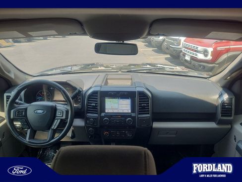 Used 2018 Ford F150 XLT w/ Equipment Group 302A Luxury AWD/4WD image 20