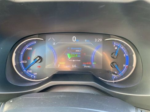 Certified 2024 Toyota RAV4 SE w/ Convenience Package image 7