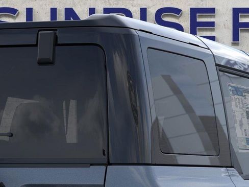 New 2025 Ford Bronco Outer Banks w/ Black Appearance Package image 25