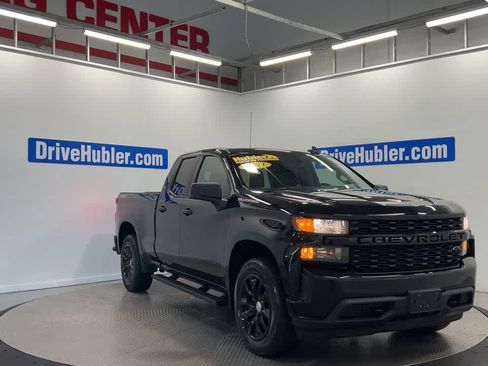Used 2021 Chevrolet Silverado 1500 Custom AWD/4WD image 4
