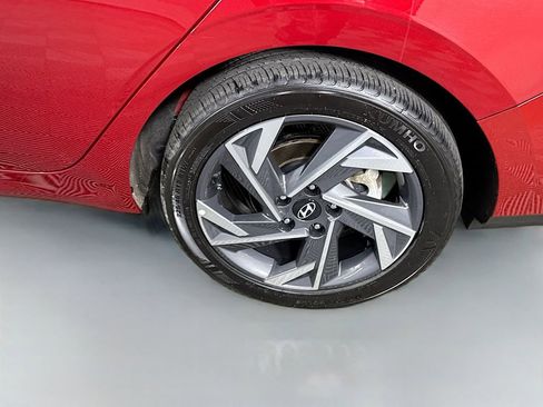 Certified 2025 Hyundai Elantra Sport w/ Cargo Package FWD image 33