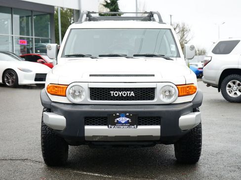 Used 2014 Toyota FJ Cruiser 4WD image 8