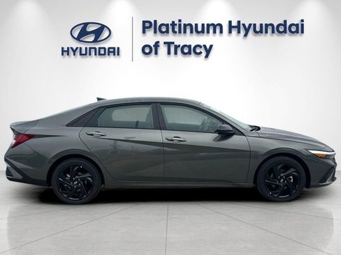 New 2026 Hyundai Elantra Sport FWD image 3