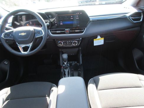 New 2026 Chevrolet TrailBlazer LT w/ Convenience Package image 16