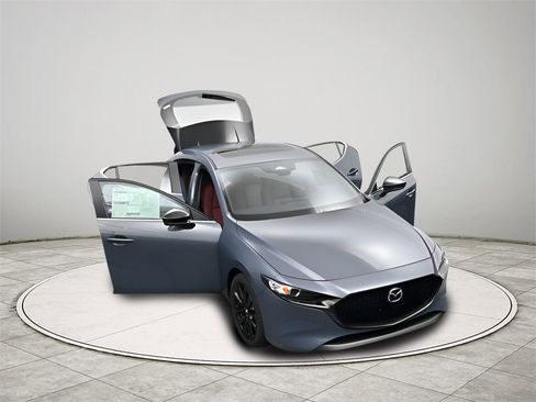 New 2026 MAZDA MAZDA3 Carbon image 33