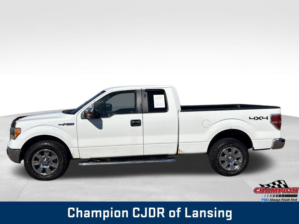 Used 2011 Ford F150 XLT w/ XLT Chrome Pkg AWD/4WD image 2