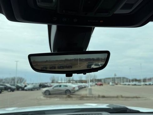 Used 2020 Chevrolet Silverado 3500 High Country w/ LPO, Hitch Package image 38