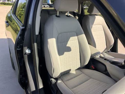Used 2026 Honda HR-V LX image 12