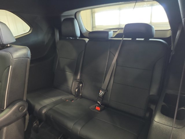 Used 2026 Buick Enclave Preferred AWD/4WD image 26