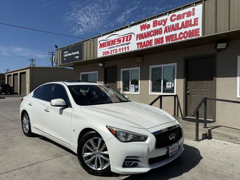 Used 2015 INFINITI Q50 Premium w/ Cargo Package RWD image 1