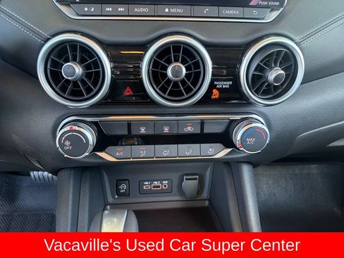 Used 2025 Nissan Sentra SV FWD image 18