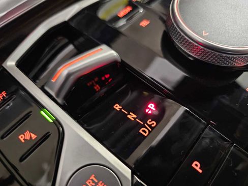 New 2026 BMW X5 xDrive40i w/ M Sport Package image 24