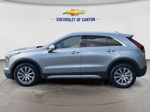 Used 2023 Cadillac XT4 Premium Luxury w/ Enhanced Visibility Package FWD image 8