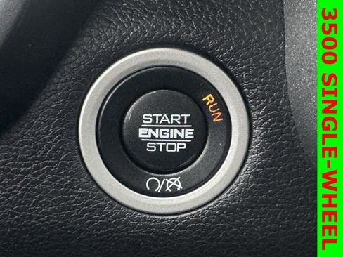 Used 2023 RAM 3500 Tradesman image 21