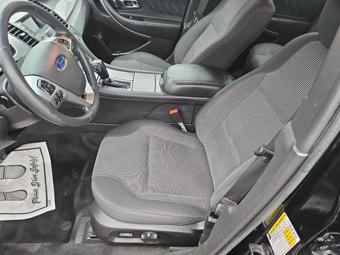 Used 2016 Ford Taurus SEL image 11