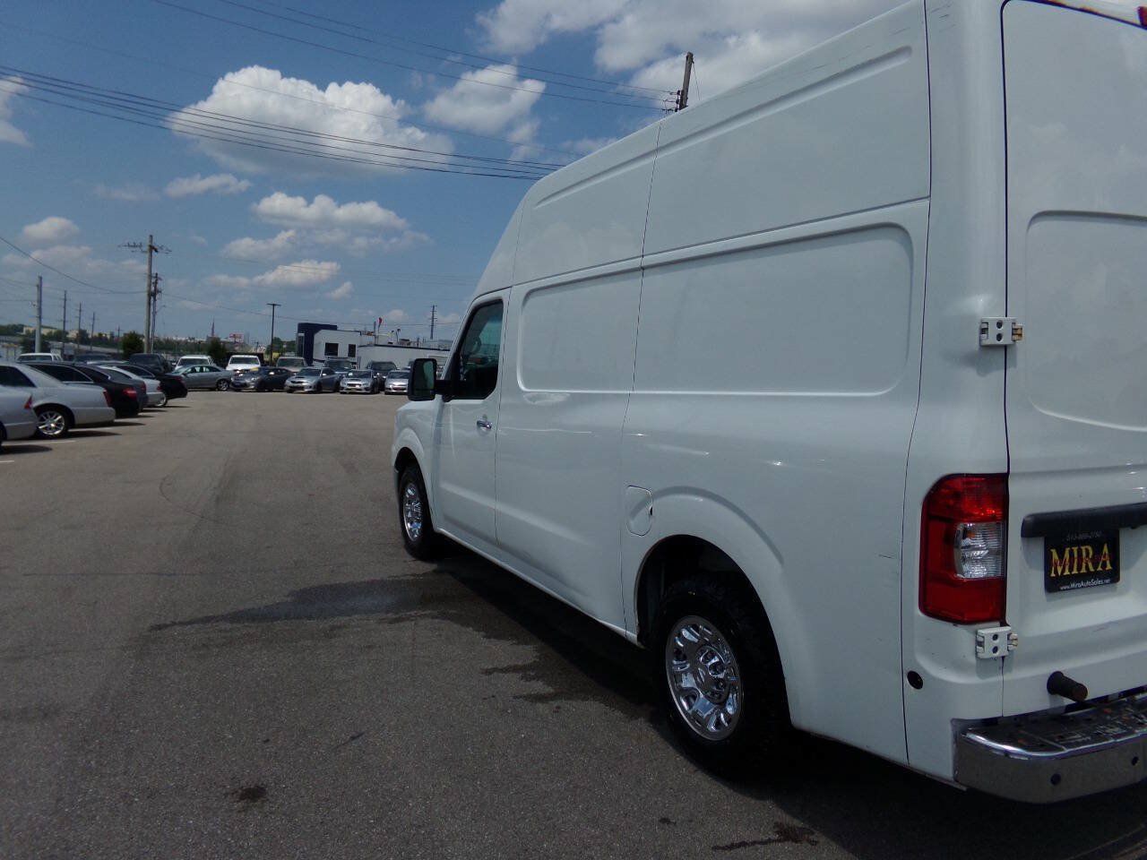 Used 2016 Nissan NV 2500 SL w/ Technology Package RWD image 30