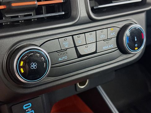 Used 2023 Ford Maverick XLT FWD image 23