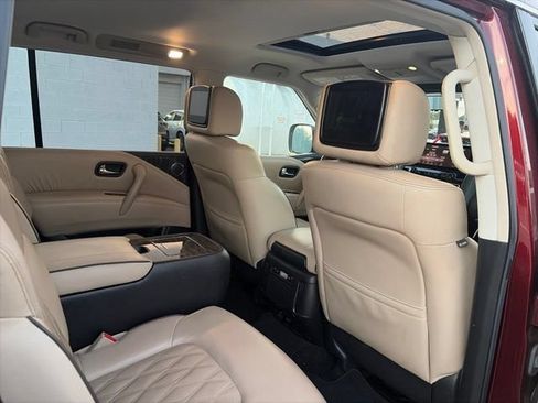 Used 2021 Nissan Armada Platinum w/ Captain's Chairs Package RWD image 10