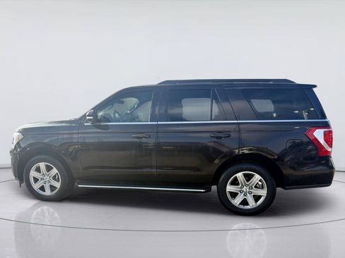 Used 2021 Ford Expedition XLT RWD image 8