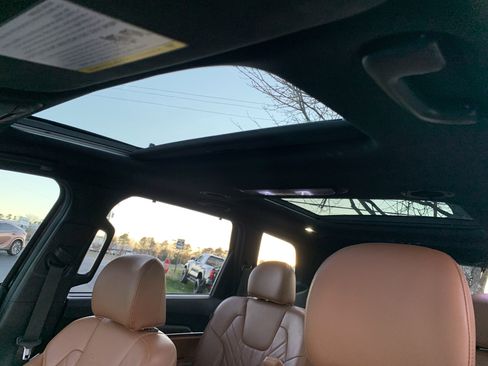 Used 2023 Kia Telluride SX X-Line image 28