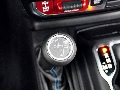 Used 2021 Jeep Wrangler Unlimited Rubicon 4xe image 34