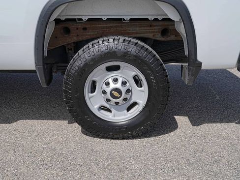Used 2021 Chevrolet Silverado 2500 W/T w/ WT Fleet Convenience Package AWD/4WD image 9