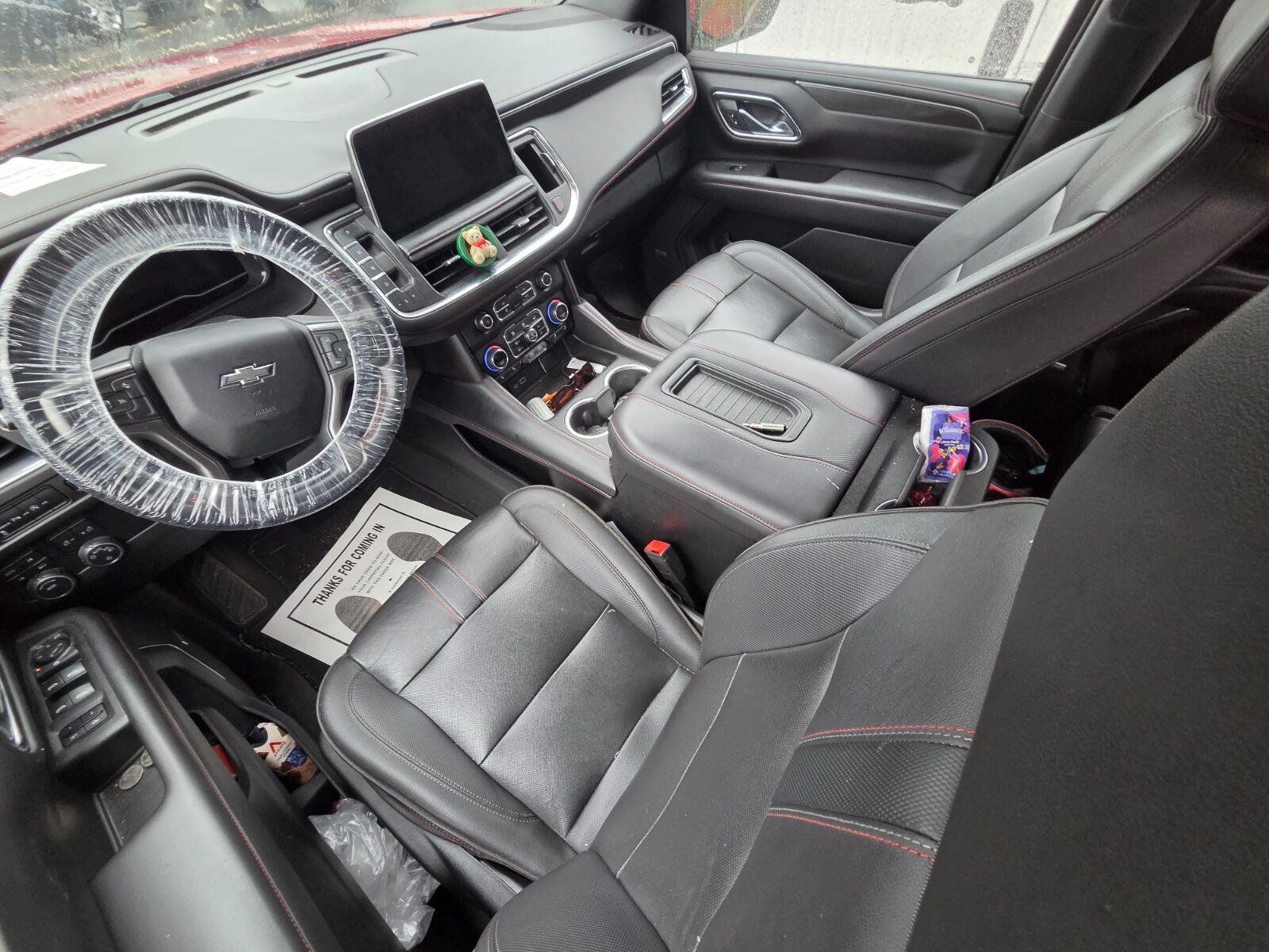 Used 2023 Chevrolet Suburban RST AWD/4WD image 8