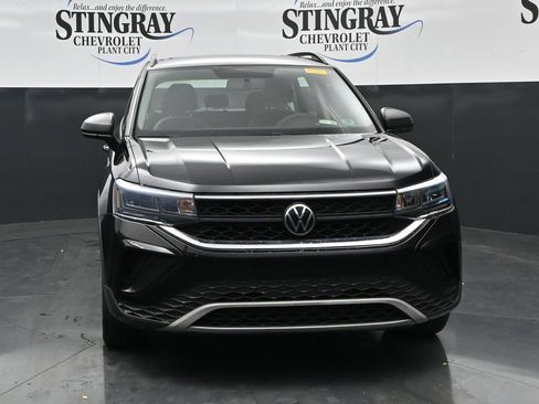 Used 2022 Volkswagen Taos S FWD image 2