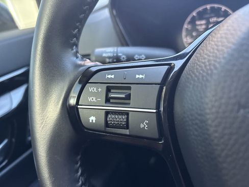 Certified 2025 Honda CR-V EX-L image 31