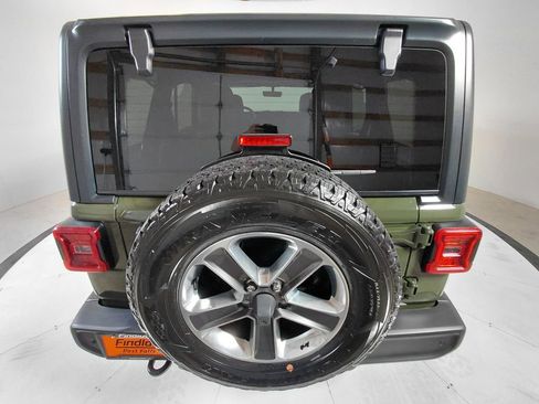 Used 2021 Jeep Wrangler Unlimited Sahara w/ Uconnect 4C Nav & Sound Group AWD/4WD image 6