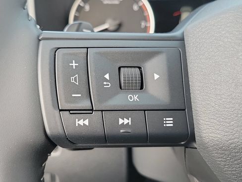 New 2026 Nissan Rogue Dark Armor FWD image 5