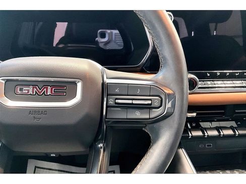Used 2023 GMC Canyon AT4 w/ Canyon Safety Plus Package AWD/4WD image 21