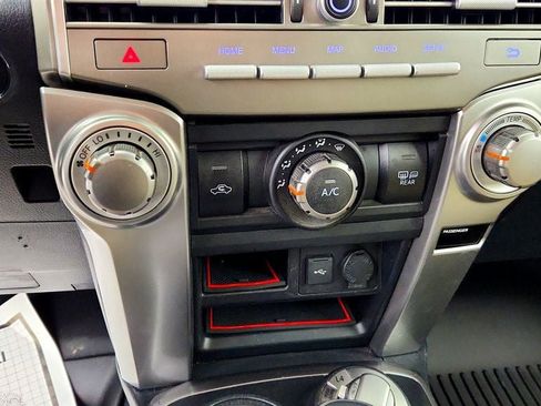 Used 2021 Toyota 4Runner SR5 Premium w/ Moonroof Package AWD/4WD image 16