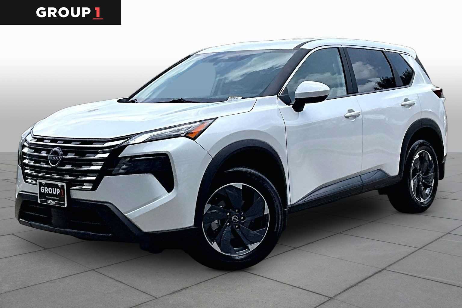 Certified 2026 Nissan Rogue SV FWD image 1