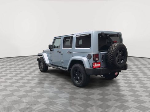 Used 2012 Jeep Wrangler Unlimited Sahara AWD/4WD image 33