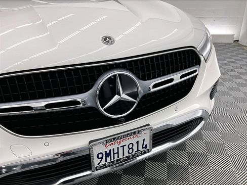 Certified 2024 Mercedes-Benz GLC 300 image 31