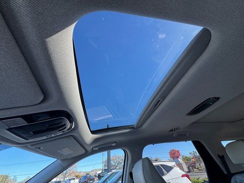 Used 2021 Hyundai Palisade Limited image 16