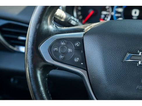 Used 2022 Chevrolet Traverse Premier w/ Redline Edition FWD image 19