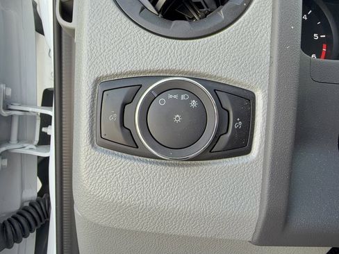 New 2026 Ford E-350 and Econoline 350 Super Duty w/ Power Equipment Group image 20