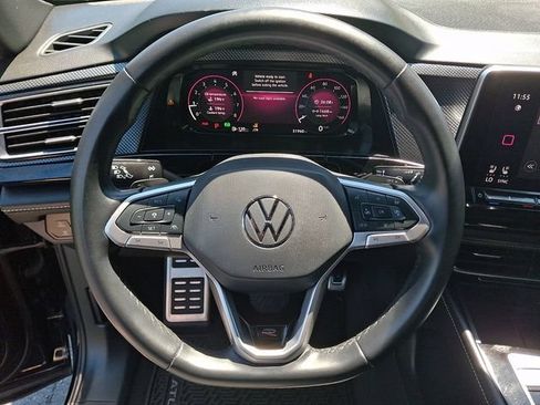 Used 2024 Volkswagen Atlas Cross Sport SEL R-Line AWD/4WD image 20