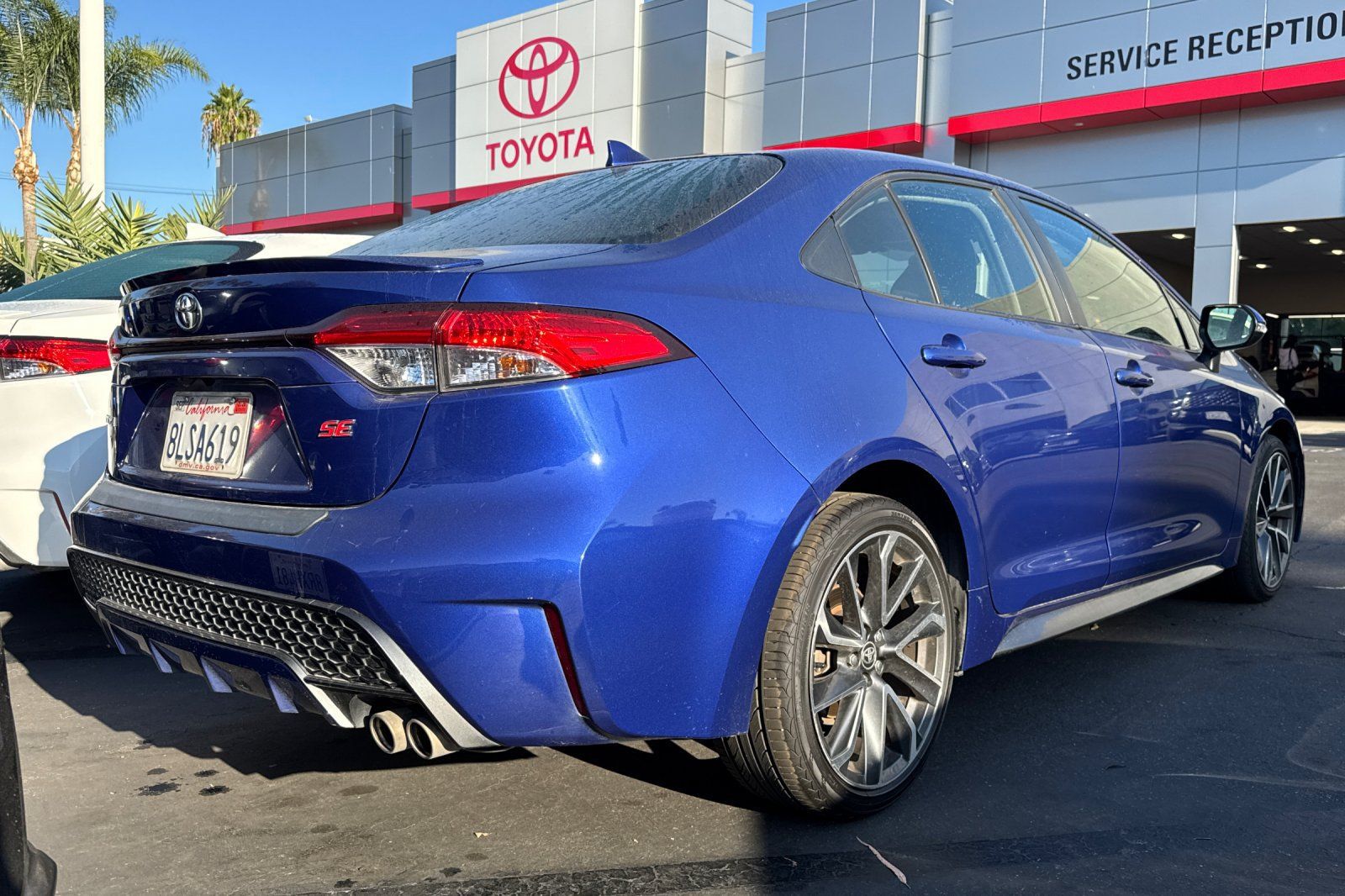 Used 2020 Toyota Corolla SE FWD image 5