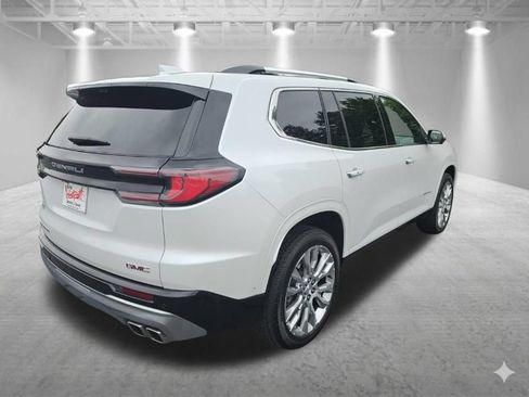 Used 2025 GMC Acadia Denali w/ Super Cruise Package AWD/4WD image 4