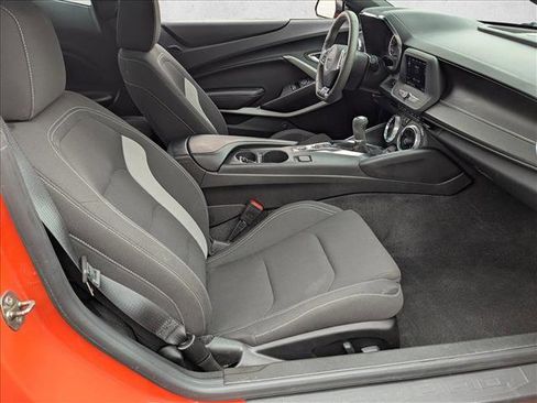 Used 2021 Chevrolet Camaro LT w/ 1LE Track Performance Package image 20