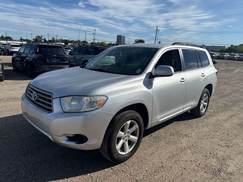 Used 2008 Toyota Highlander 4WD w/ Convenience Package image 1