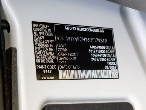 Used 2024 Mercedes-Benz Sprinter 2500 image 24