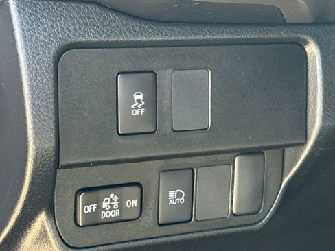 Used 2023 Toyota Tacoma SR5 image 22