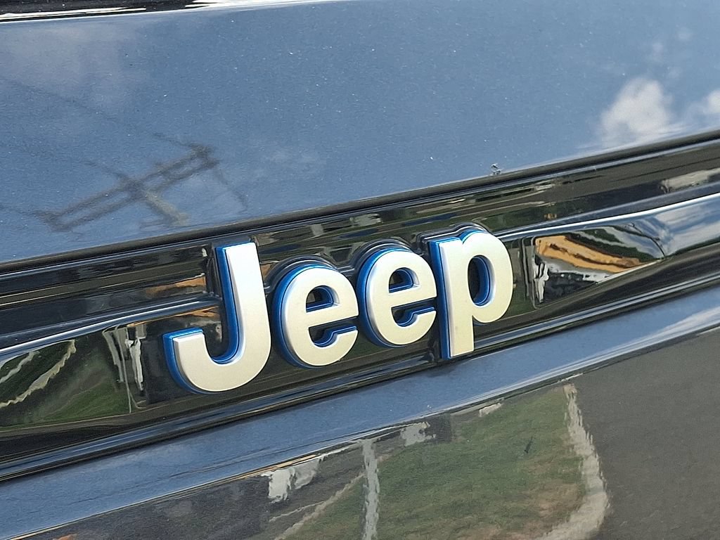Used 2024 Jeep Grand Cherokee Limited 4xe AWD/4WD image 29