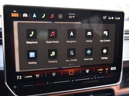 New 2025 Volkswagen ID. Buzz Pro S image 13